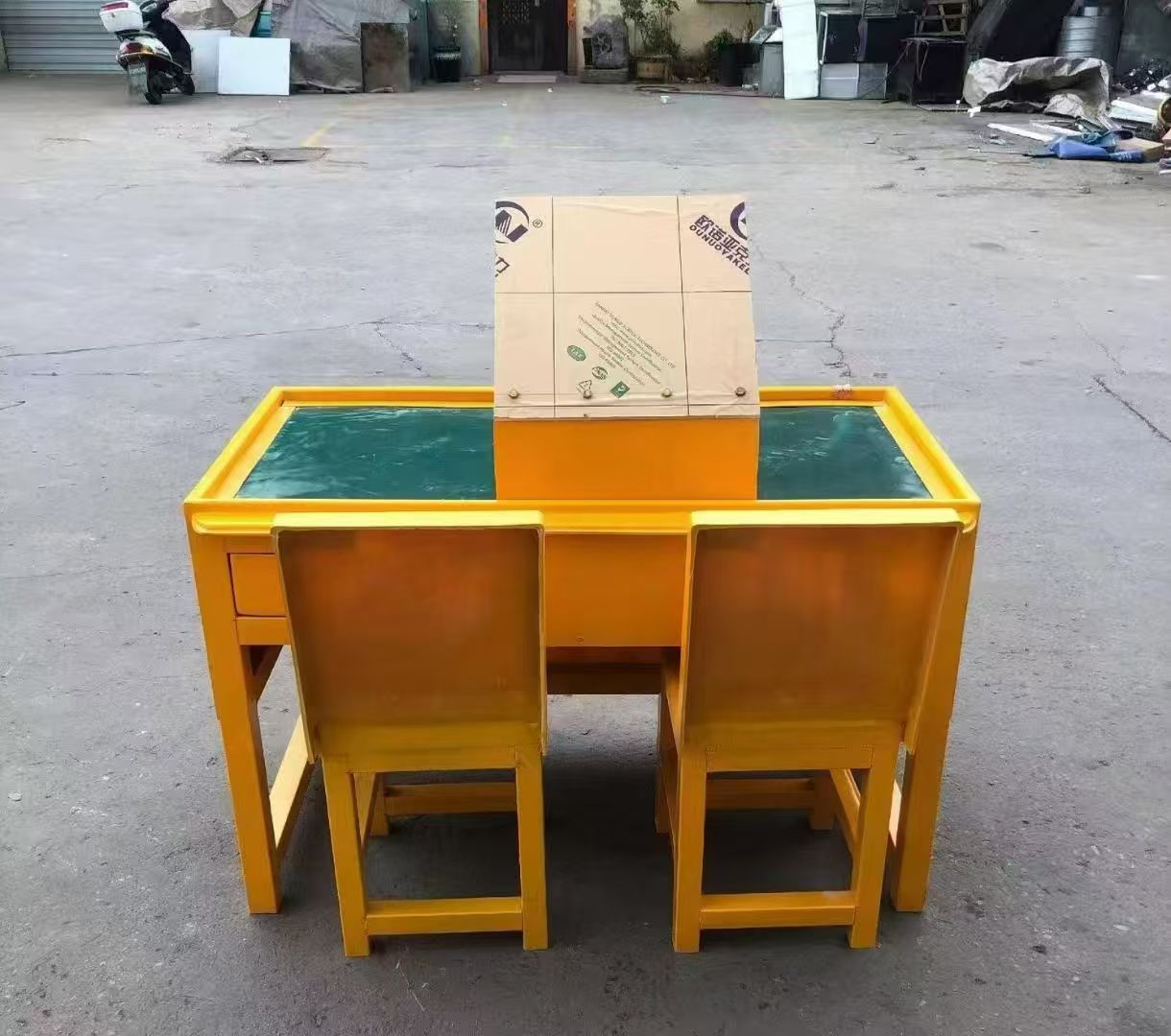 金口河防静电导通桌井下煤矿火工品发放桌：危险品流转的安全守护者